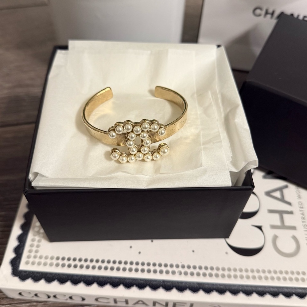 Beautiful Chanel Gold CC Pearl Cuff Bracelet